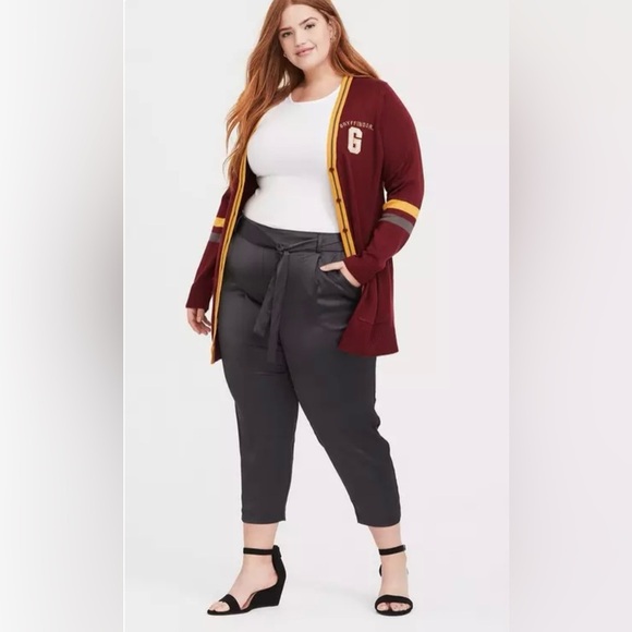 Torrid Harry Potter Gryffindor Dark Red Varsity Boyfriend Cardigan Sz 3 - Picture 5 of 11